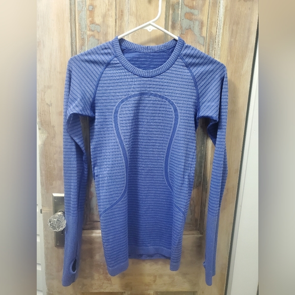 lululemon athletica Tops - Lululemon swiftly Tech long sleeve top